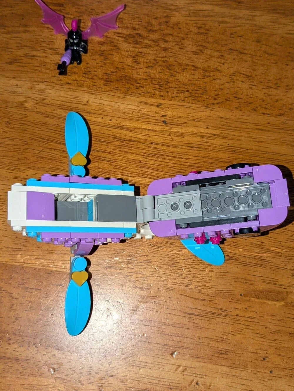 LEGO DREAMZzz Izzie’s Narwhal Hot-Air Balloon Set 71472 Complete w/ Box